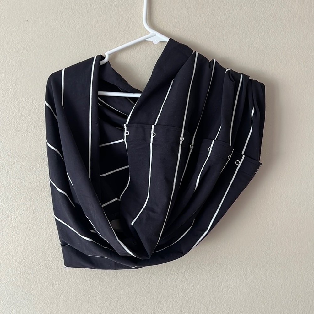 Lululemon Button Scarf